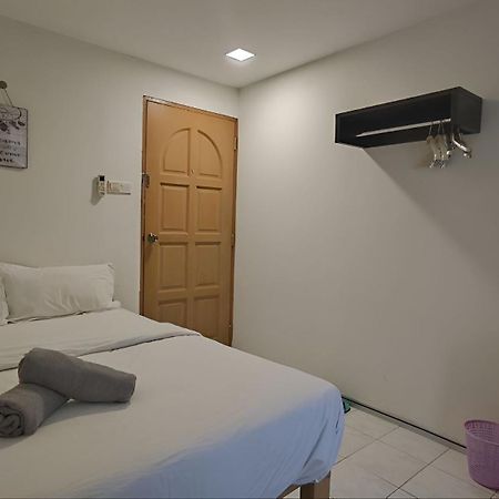 Natol Homestay-Mjc Batu Kawa Mjc New Township Кучінг Екстер'єр фото